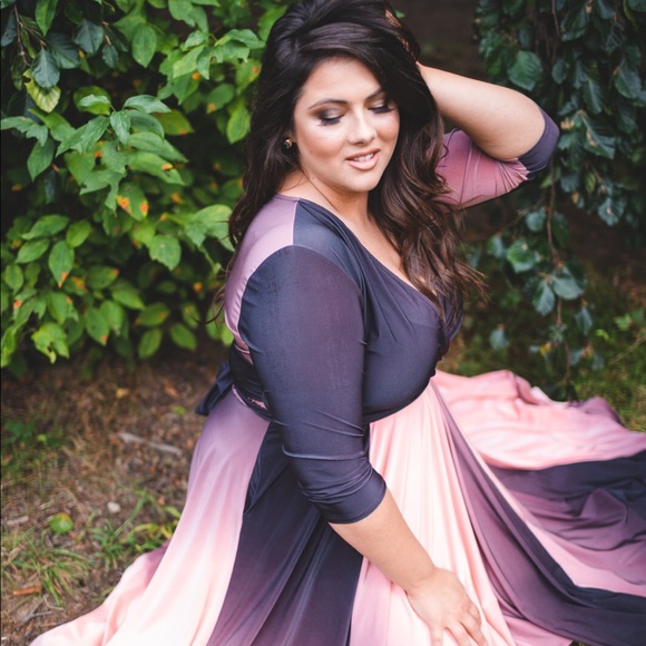 Plus Size ‘Alexandra’ Goddess Dress - Picture 8 of 8